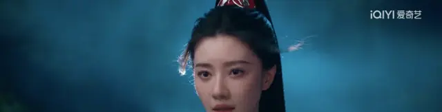 任嘉伦白发造型出圈，《佳偶天成》播出后口碑分化明显 | 相关图片